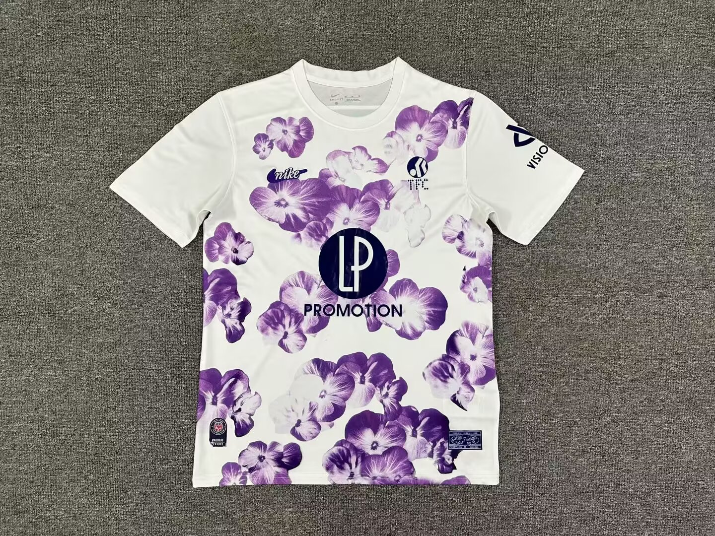 Toulouse FC TFC  maillot foot Third Visionaire 2025 2026