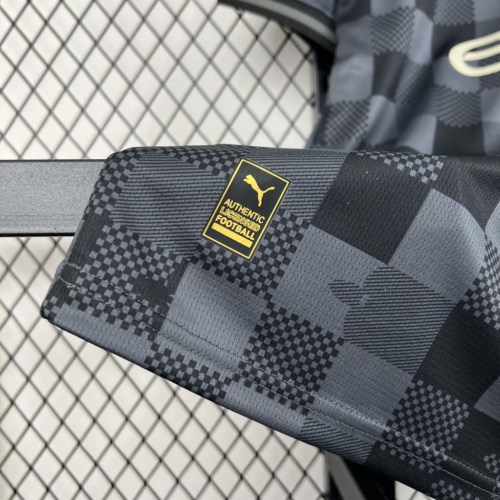 Manchetser City maillot foot noir concept Louis Vuitton 2024 2025