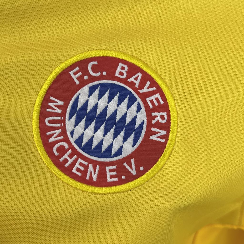 Bayern Munich maillot foot 1993 1995 retro
