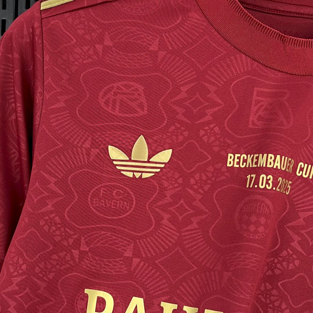 Bayern Munich maillot foot 2025 2026