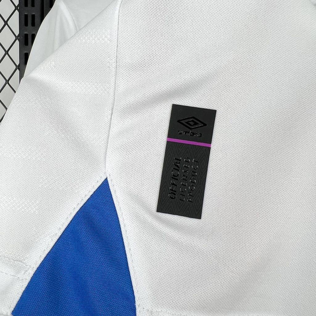 Salvador maillot foot domicile  2025 2026