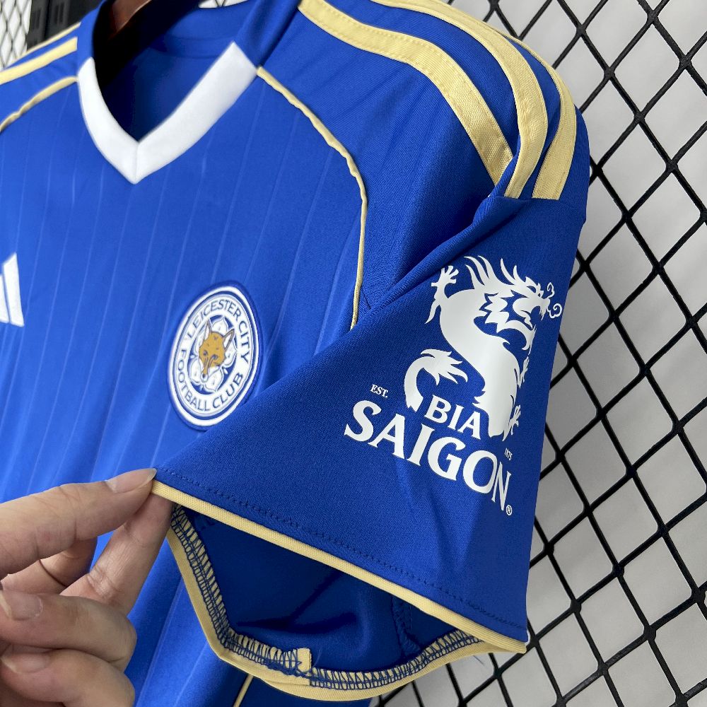 Leicester maillot foot domicile 2025 2026