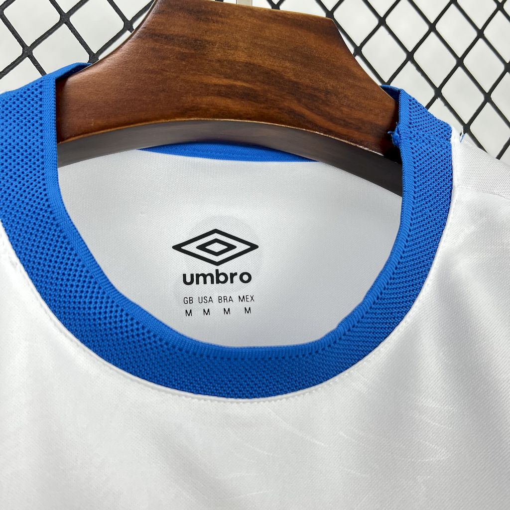Salvador maillot foot domicile  2025 2026