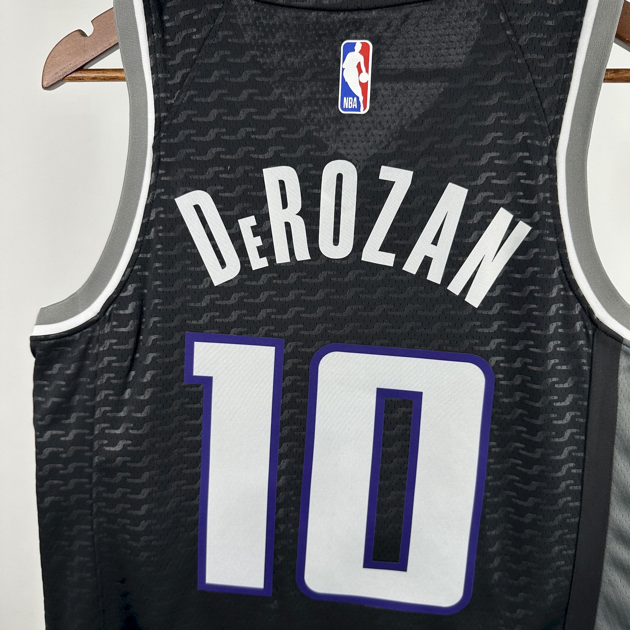 Maillot Sacramento Kings 10 DeROZAN NBA Basket