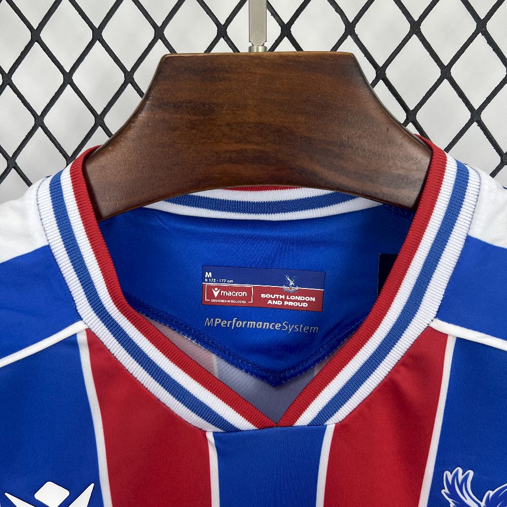 Crystal Palace maillot foot domicile 2025 2026