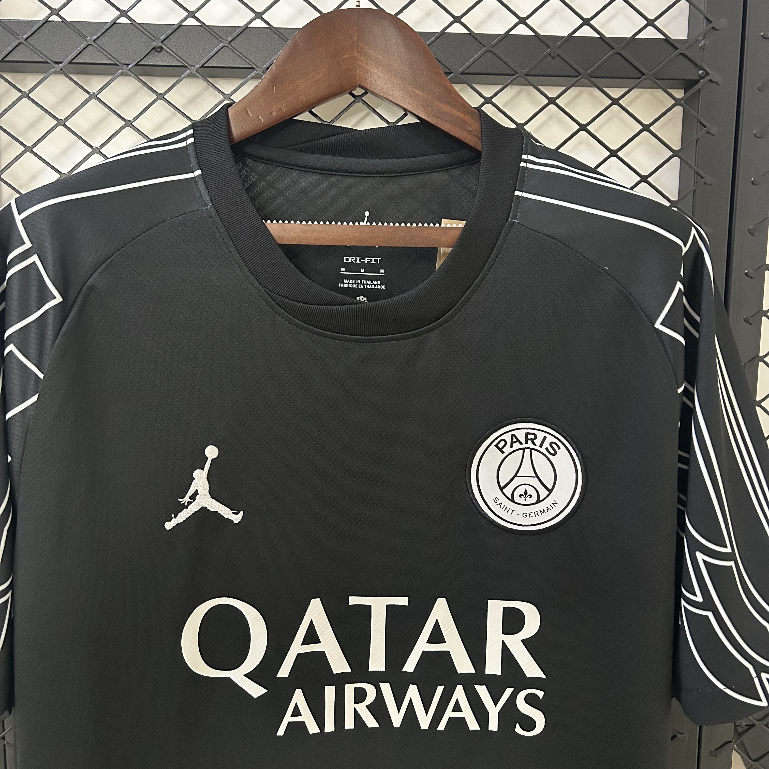 PSG Paris Saint Germain maillot foot noir 2025 2026