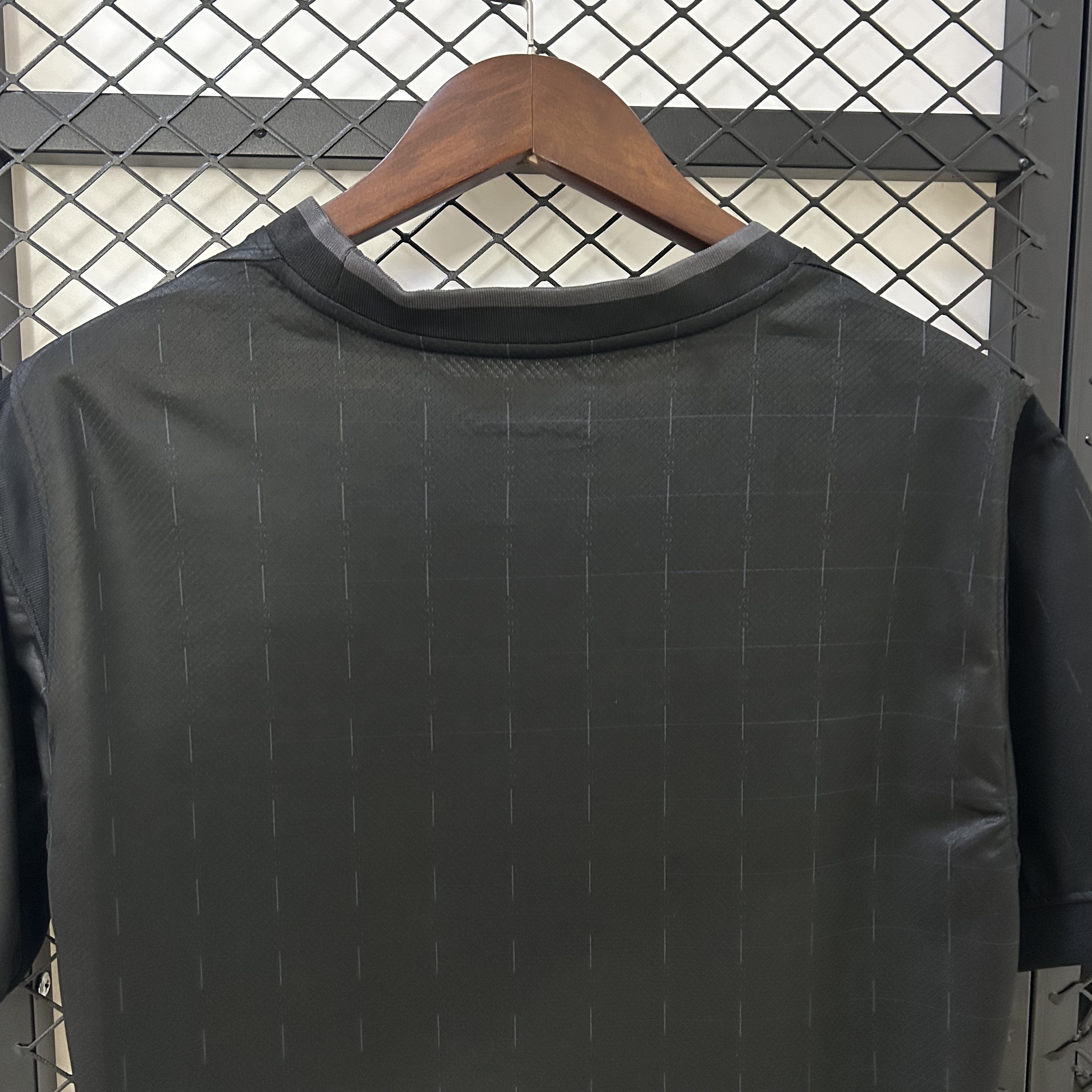 Tottenham maillot foot noir extérieur 2025 2026