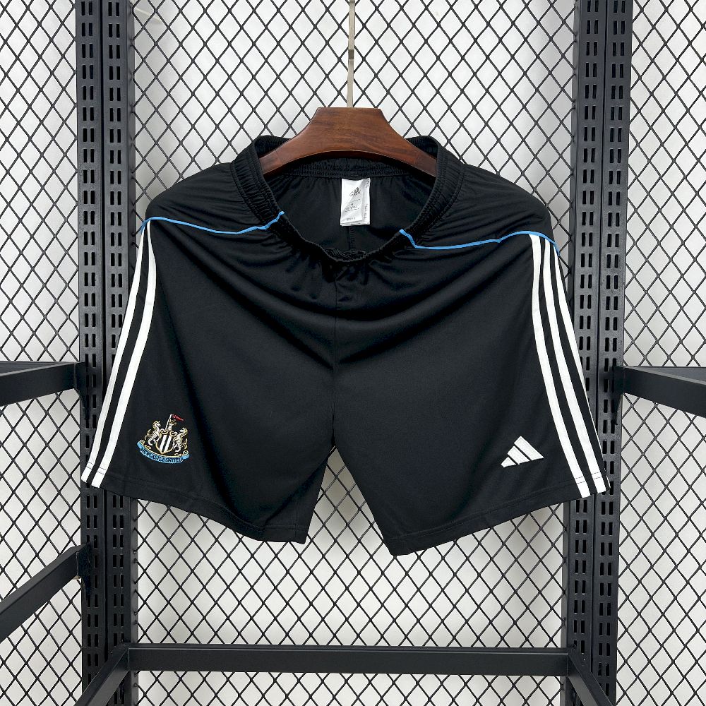 Short de Football Newcastle 2025 2026