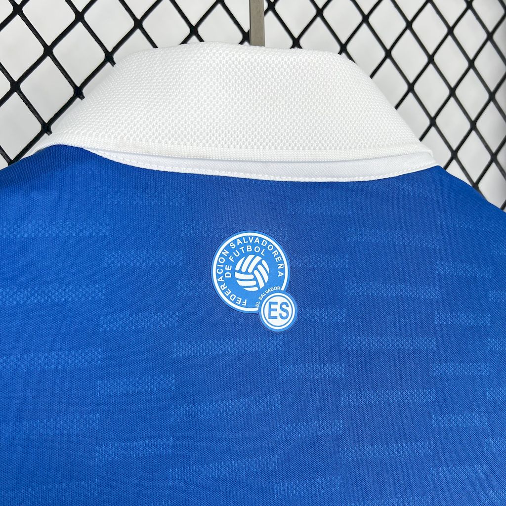 Salvador maillot foodomicile  2025 2026