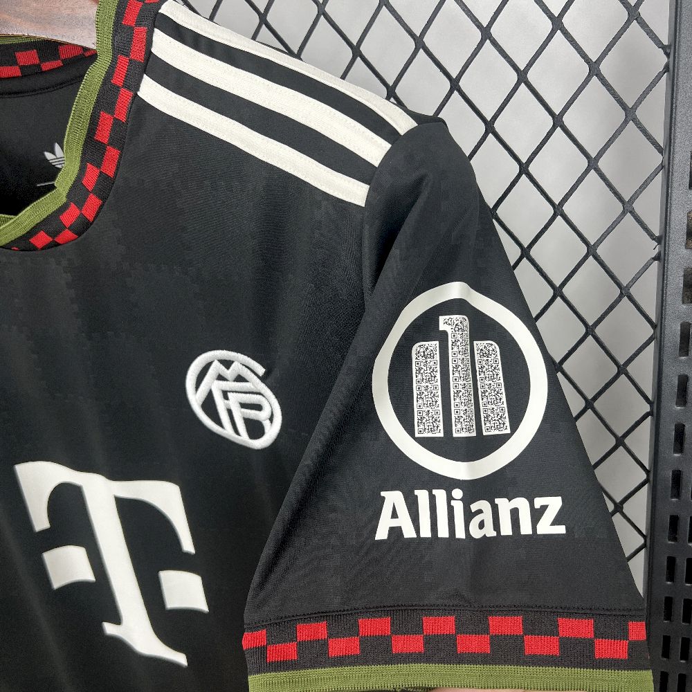 Bayern Munich maillot foot third 2025 2026