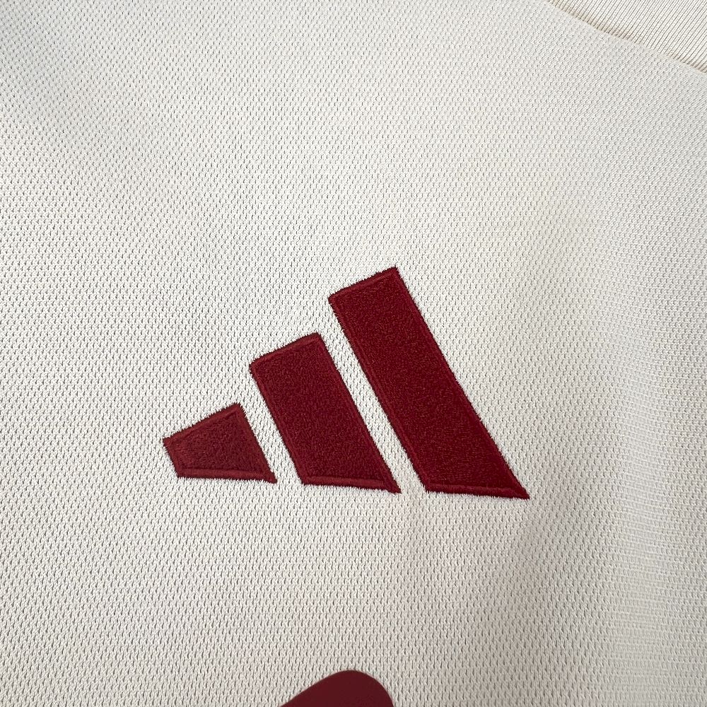 Maillot Foot Liverpool  2025 2026 Manches Longues€38.99