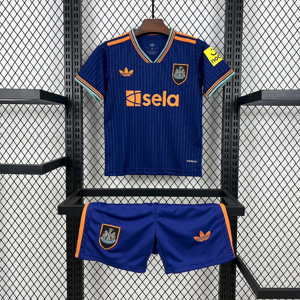 Kit Enfant Newcastle 2025 2026