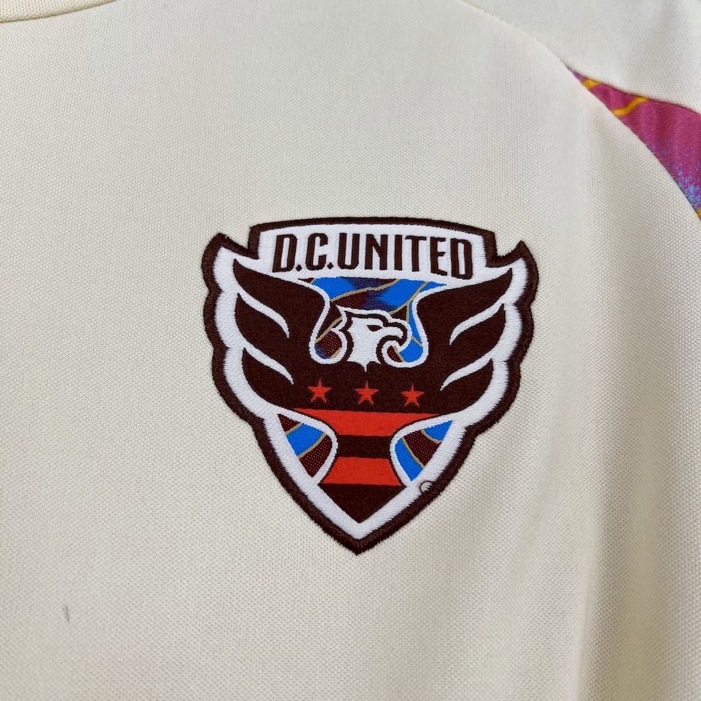 D.C. United maillot foot extérieur 2025 2026