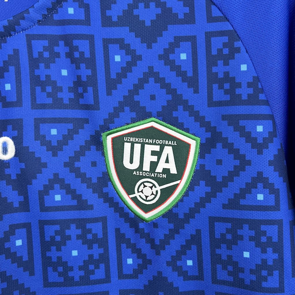 Ouzbékistan maillot foot 2025 2026