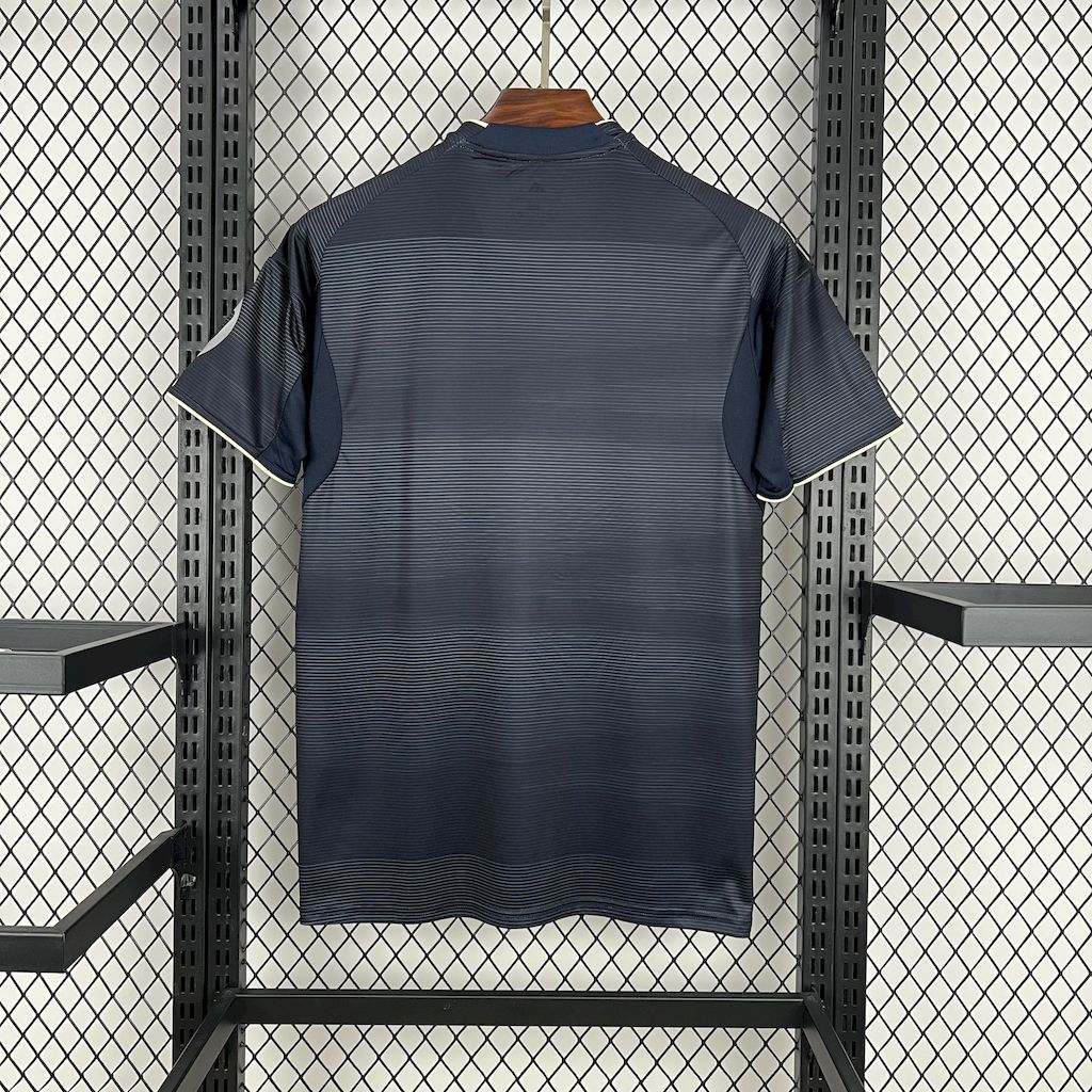 Real Madrid maillot foot extérieur 2025 2026