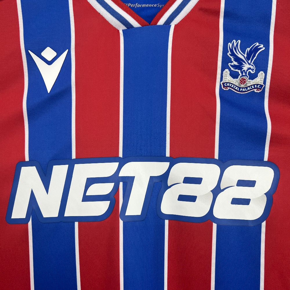 Crystal Palace maillot foot domicile 2025 2026