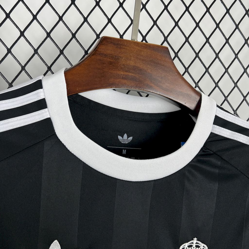 Real Madrid maillot foot entraînement 2025 2026