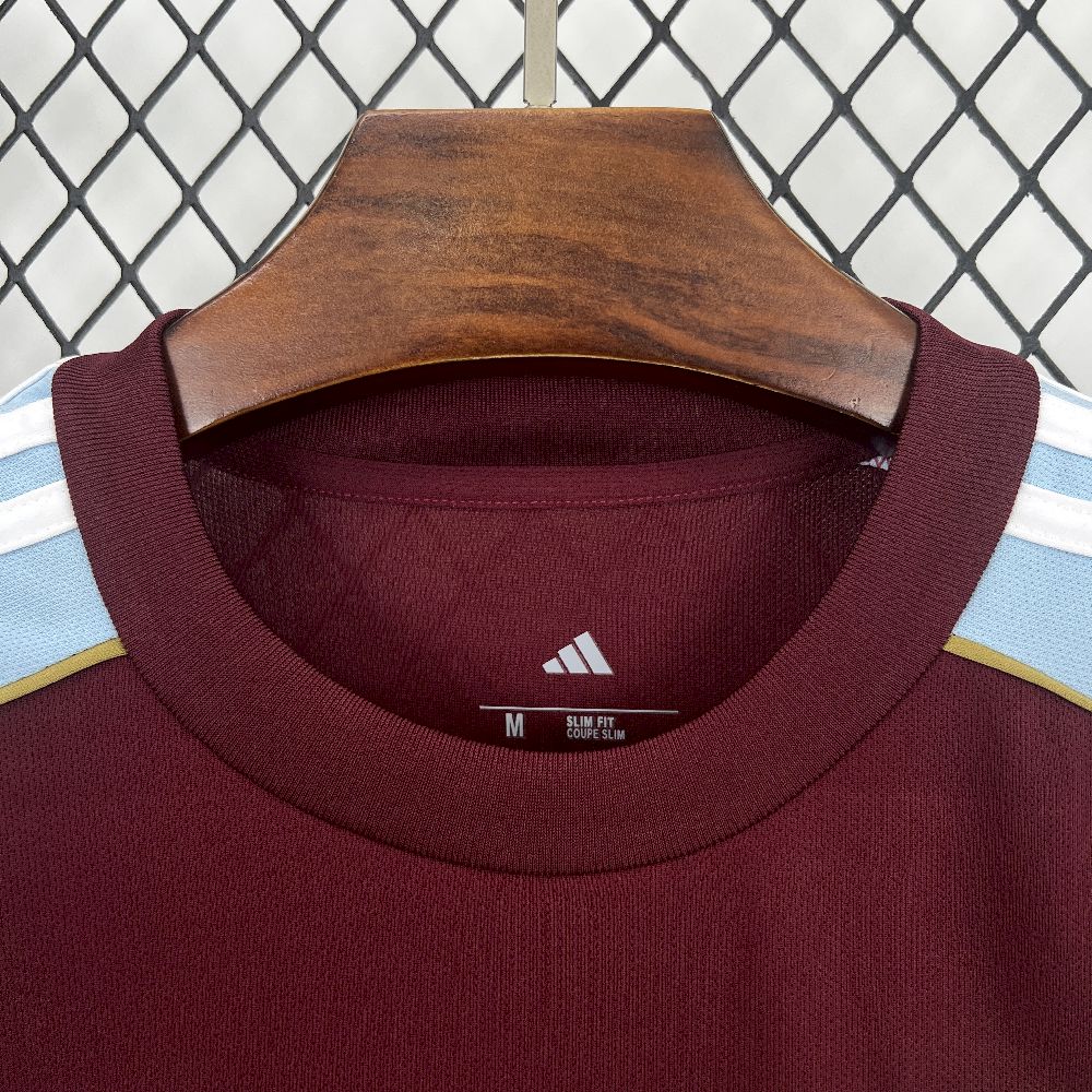 Aston Villa maillot foot domicile 2025 2026