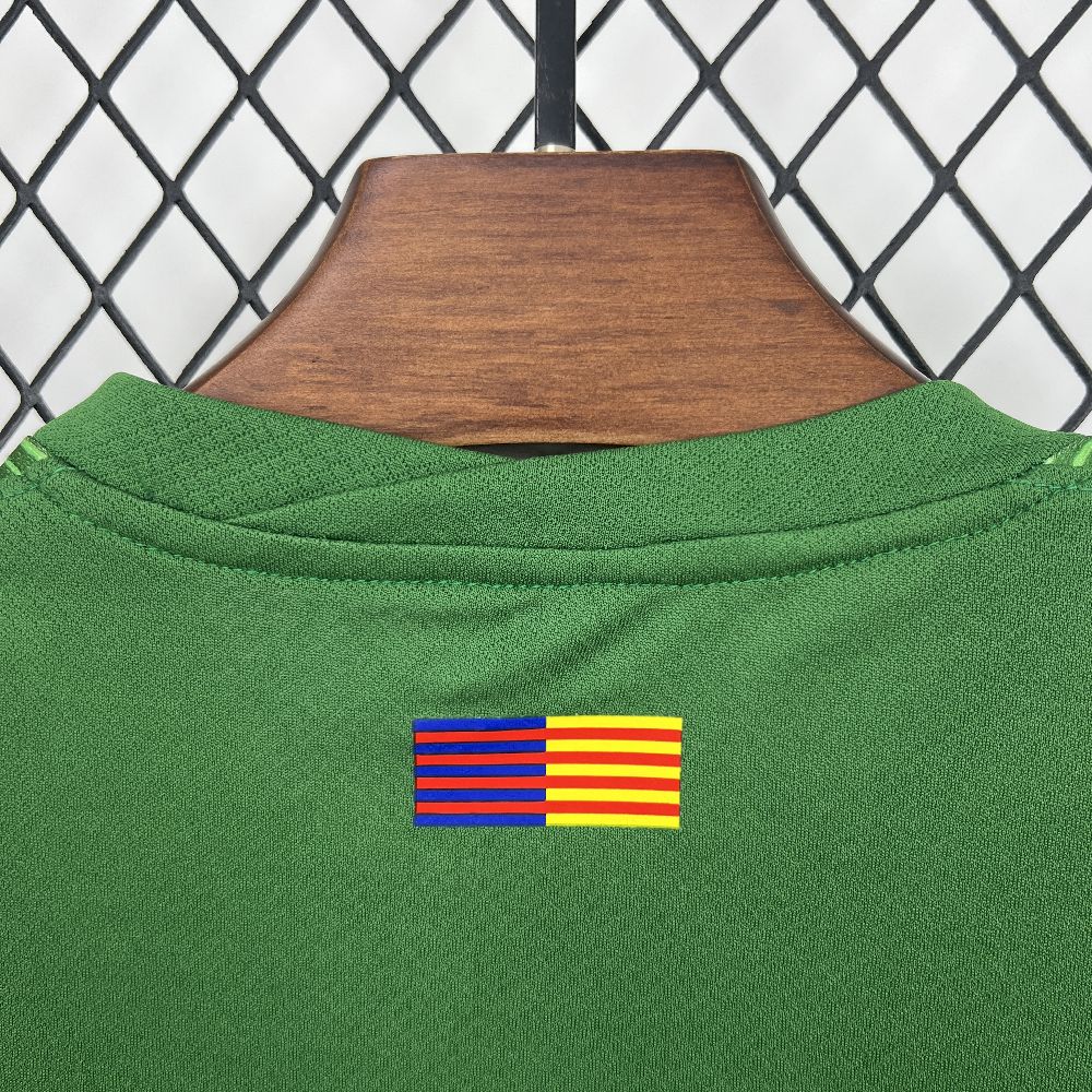 Kit Enfant FC Barcelone 2025 2026