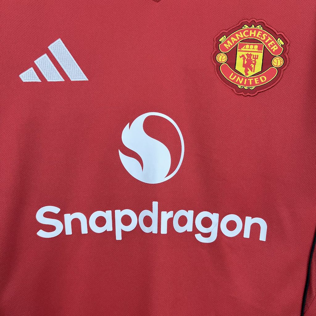 Manchester United maillot foot domicile 2025 2026