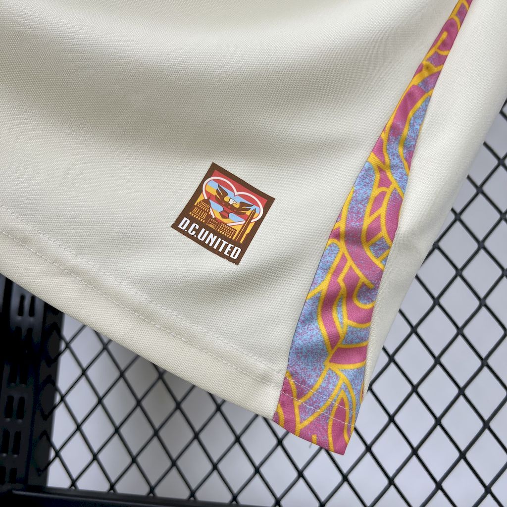 D.C. United maillot foot extérieur 2025 2026