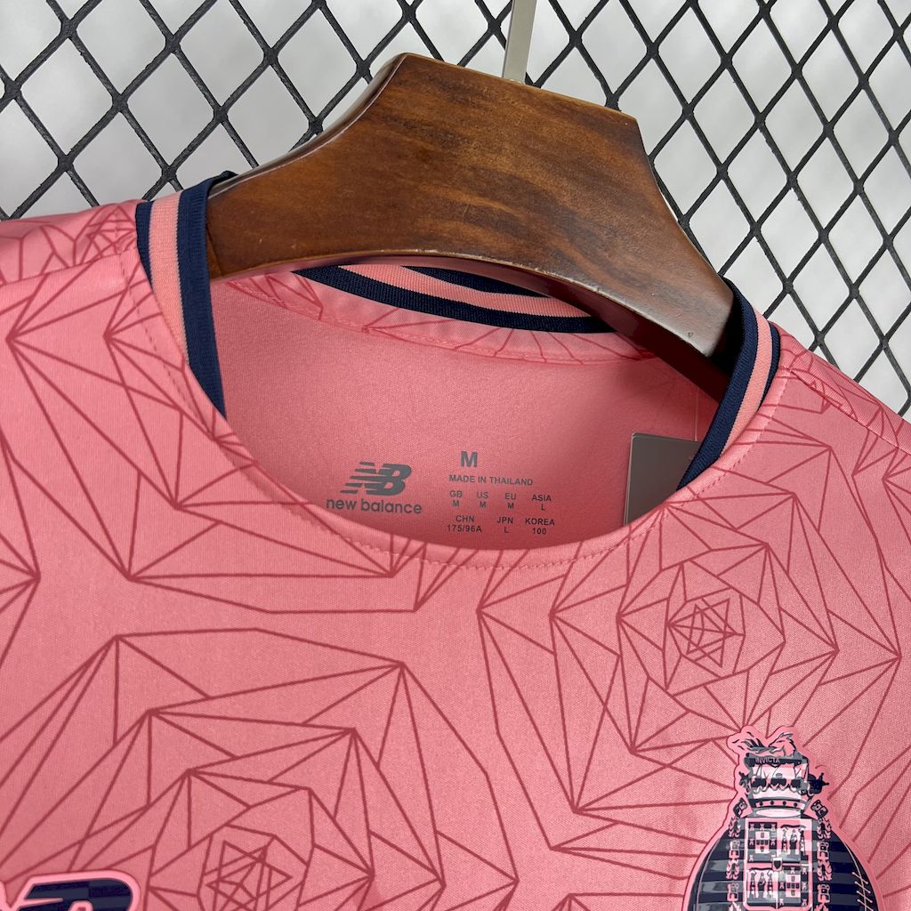 FC Porto maillot foot extérieur rose 2025 2026