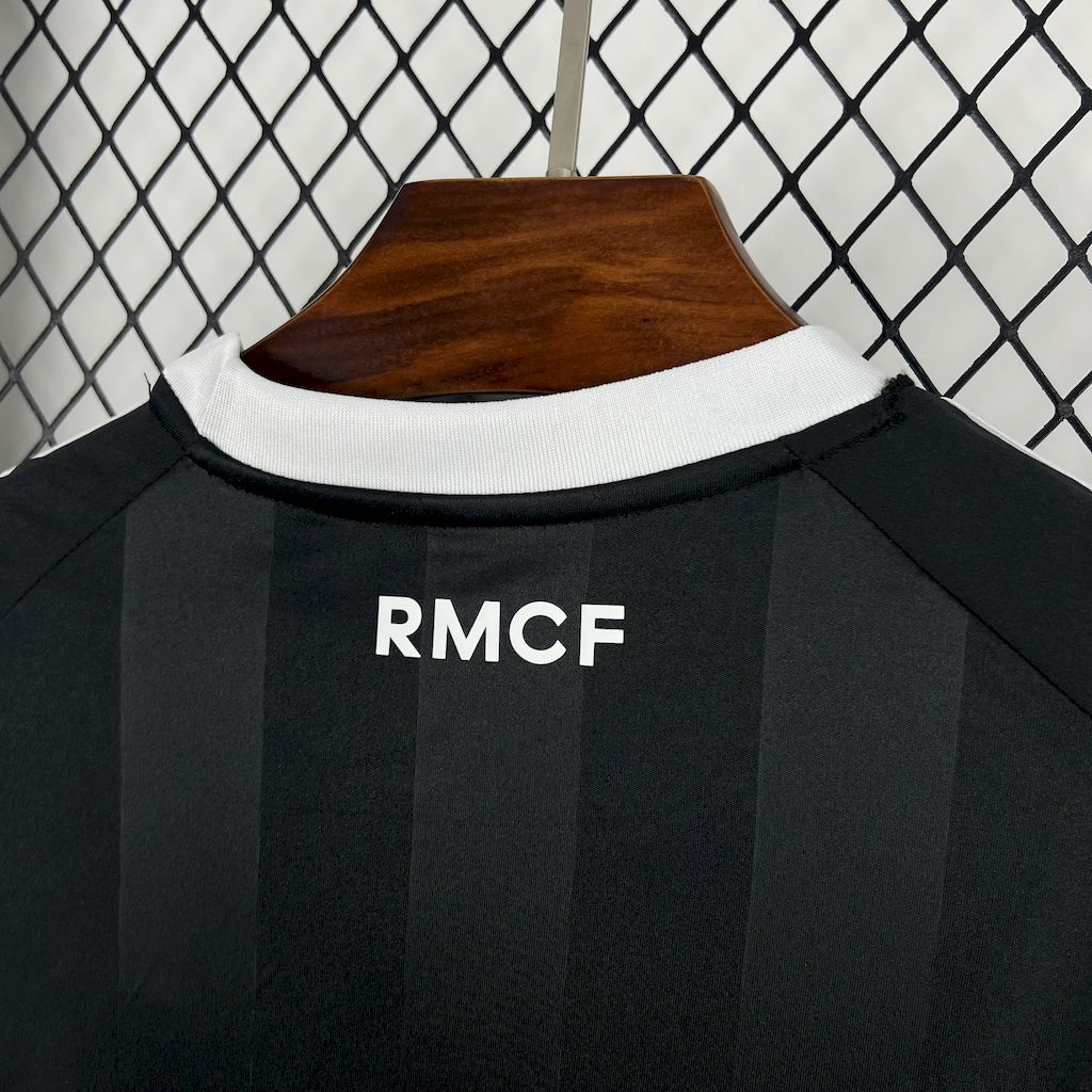 Real Madrid maillot foot entraînement 2025 2026