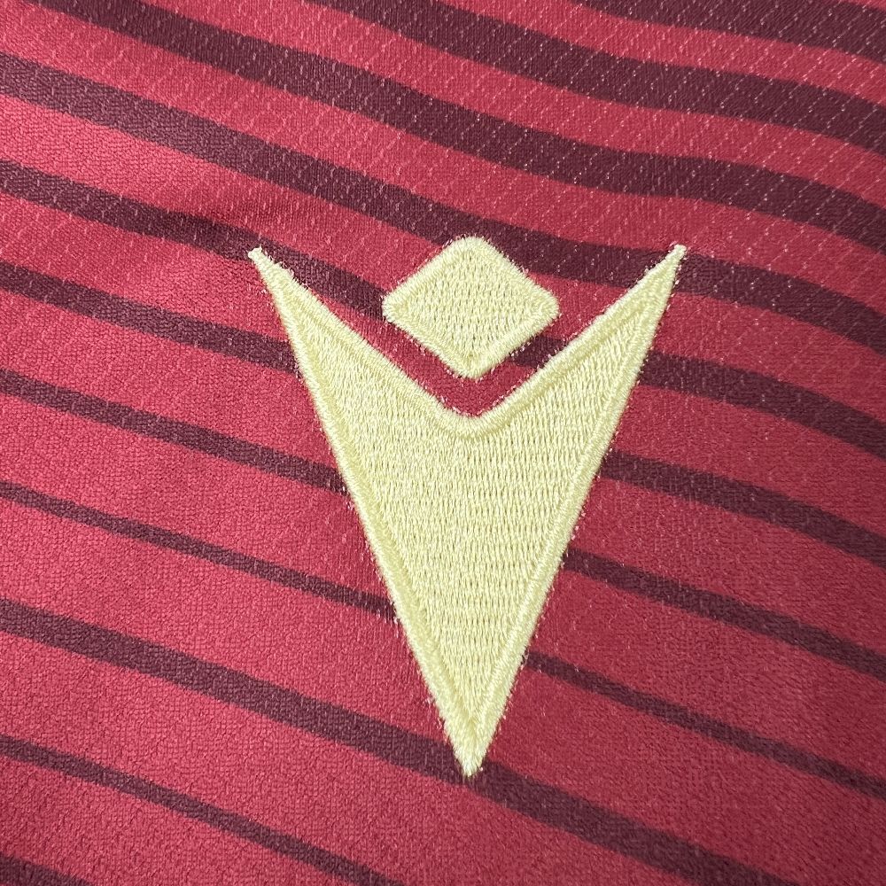 Levante UD maillot foot domicile 2025 2026
