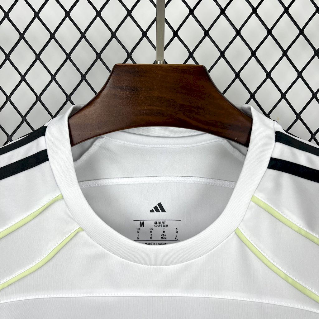 Real Madrid maillot foot domicile 2025 2026