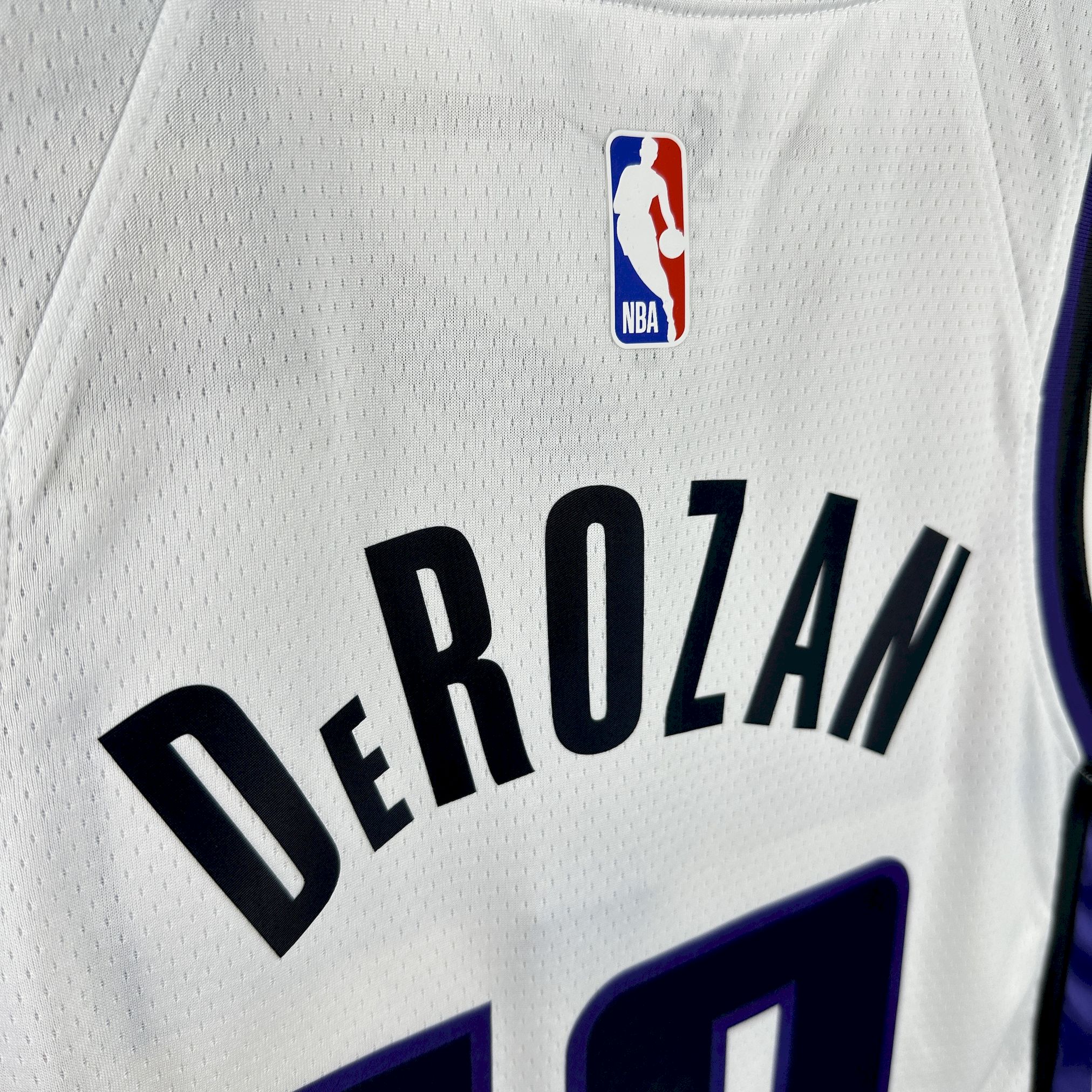 Maillot Sacramento Kings 10 DeROZAN NBA Basket