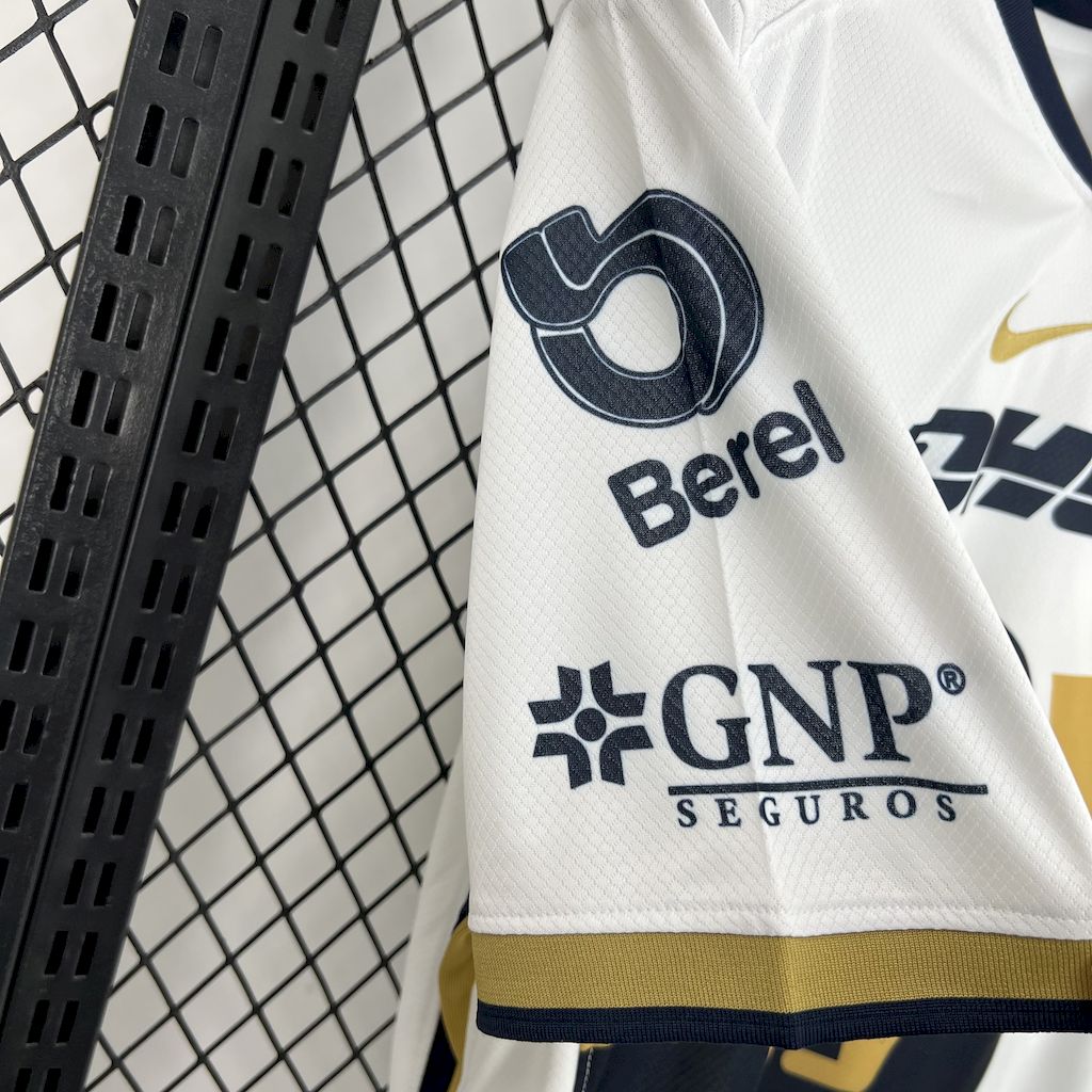 Pumas UNAM maillot foot domicile 2025 2026