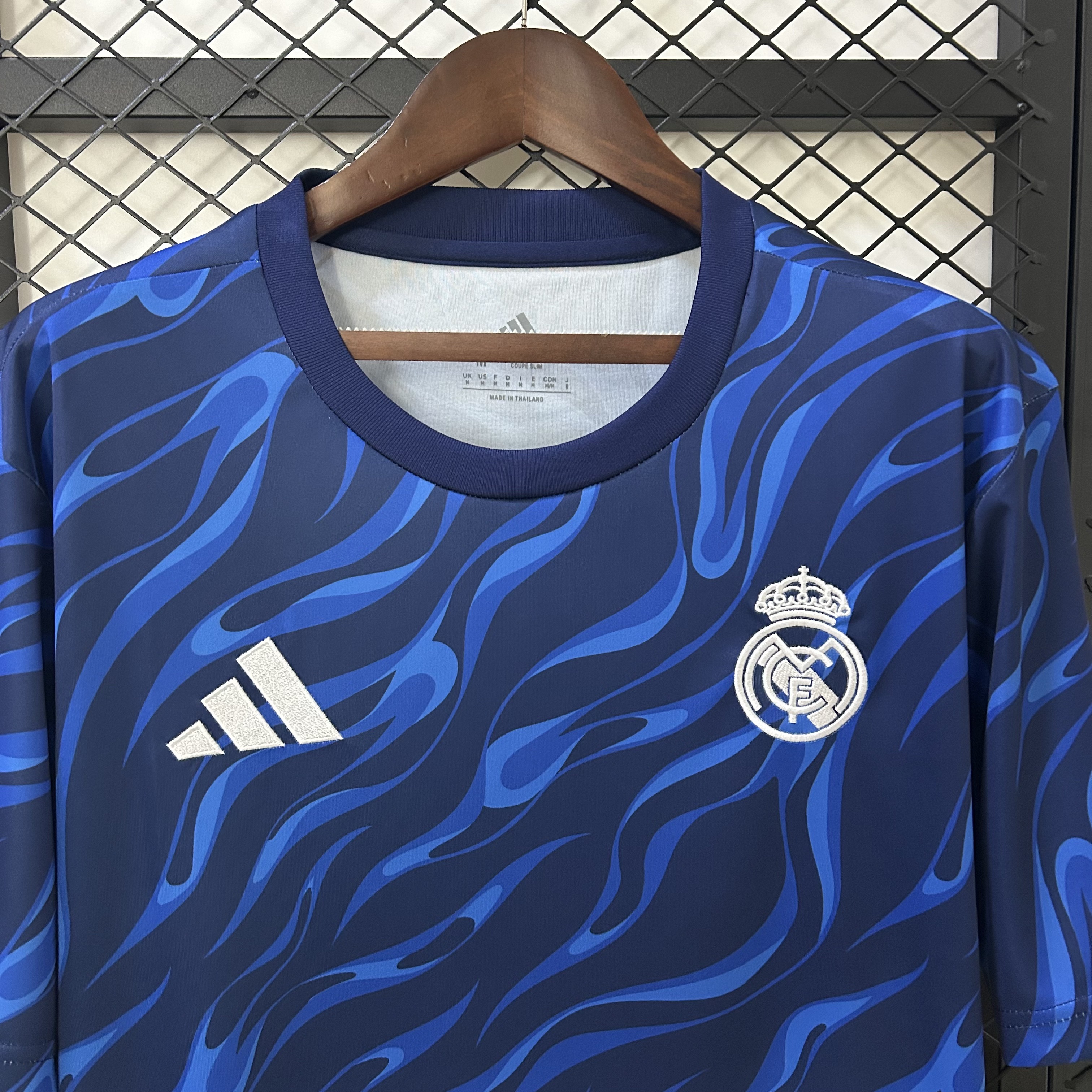 Real Madrid maillot foot entraînement 2025 2026