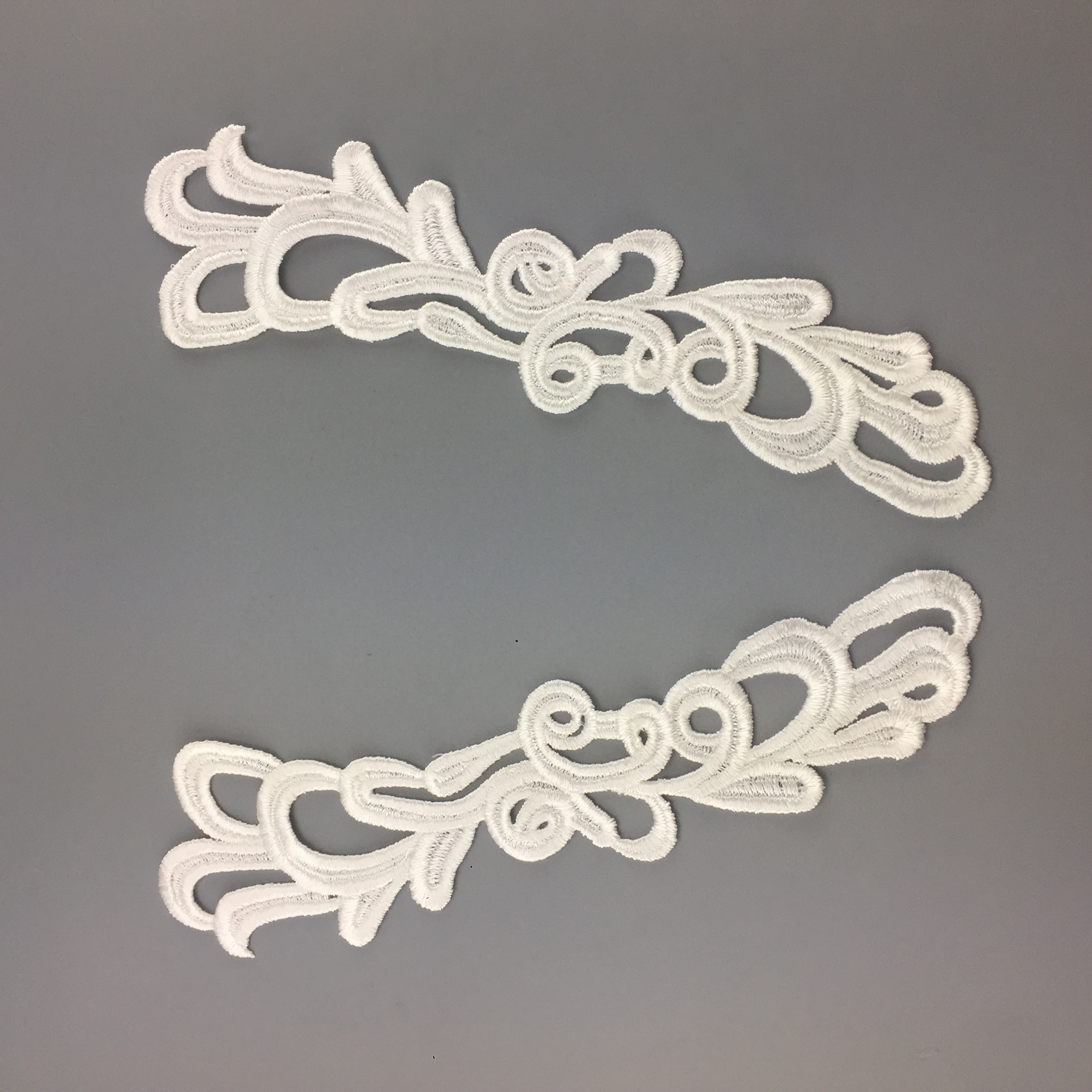 5 Mirror pairs NEW white black Lace Fabric Sewing Wedding Dress Applique Lace patch DA018