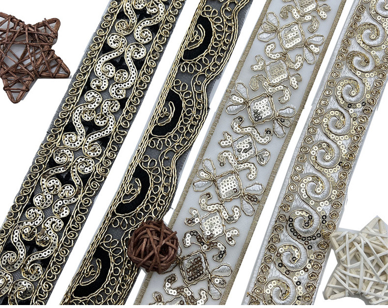 Multicolored gold and silver car strands bar code exotic customs sequins net yarn embroidery lace accessories Han clothing decoration ethnic lace ZB029