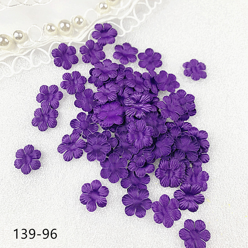 200pcs 17mm Artificial Flower Petals Mini Rose Petal Fake Flower for Wedding Homedecor DIY Scrapbook Card Craft satin Flower Applique 139#