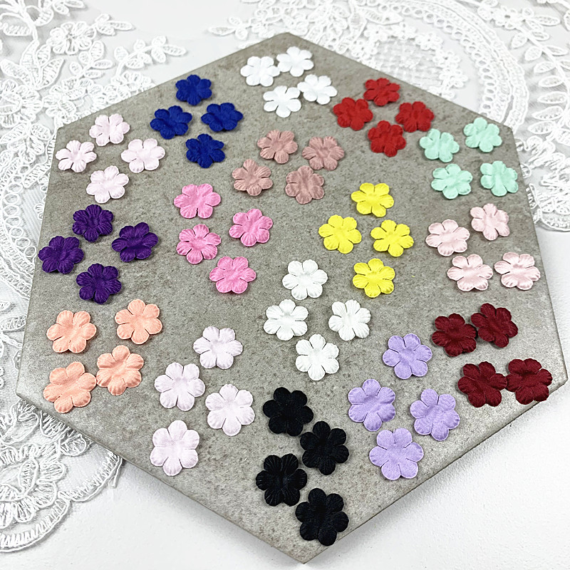 200pcs 17mm Artificial Flower Petals Mini Rose Petal Fake Flower for Wedding Homedecor DIY Scrapbook Card Craft satin Flower Applique 139#