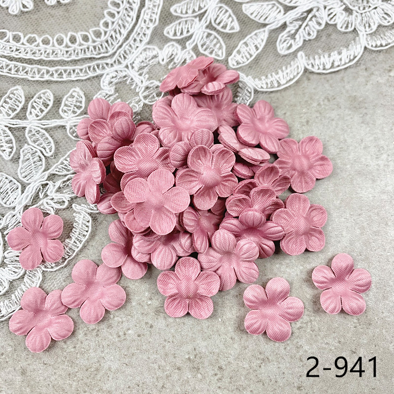 200pcs Artificial Flower Petals 2cm Petal Fake Flower Wedding Homedecor DIY Scrapbook Card Craft satin Flower Applique 2#