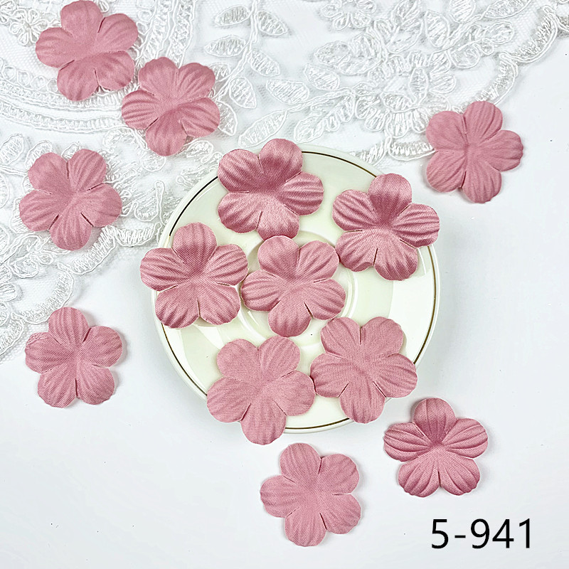 200pcs Artificial Flower Petals 3.5cm Petal Fake Flower Wedding Homedecor DIY Scrapbook Card Craft satin Flower Applique 5#