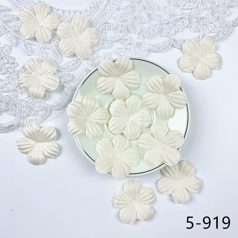 200pcs Artificial Flower Petals 3.5cm Petal Fake Flower Wedding Homedecor DIY Scrapbook Card Craft satin Flower Applique 5#