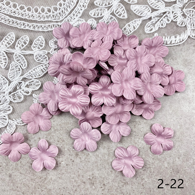 200pcs Artificial Flower Petals 2cm Petal Fake Flower Wedding Homedecor DIY Scrapbook Card Craft satin Flower Applique 2#