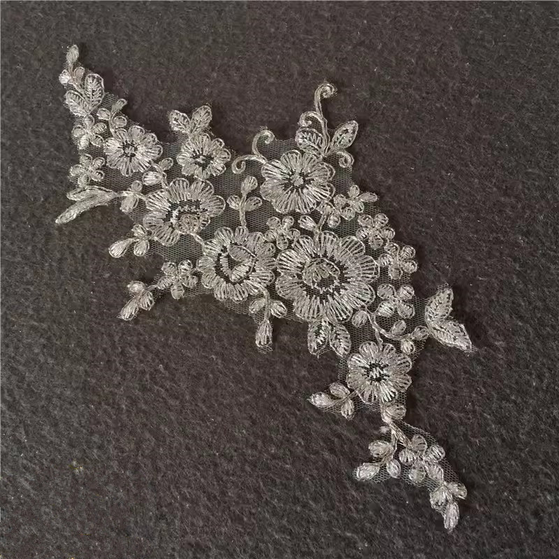 White net gauze silver bone flower wedding dress decoration lace The new series of lace embroidery applique design is used for wedding dress decoration lace patch CG071