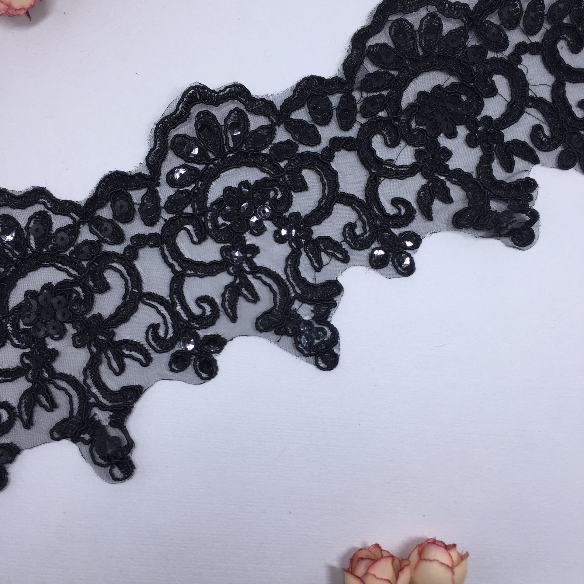 Fancy Design Embroidered Gold Lace Ribbon Trim sequin lace fabric border for Sewing wedding accessories Decoration ZD135