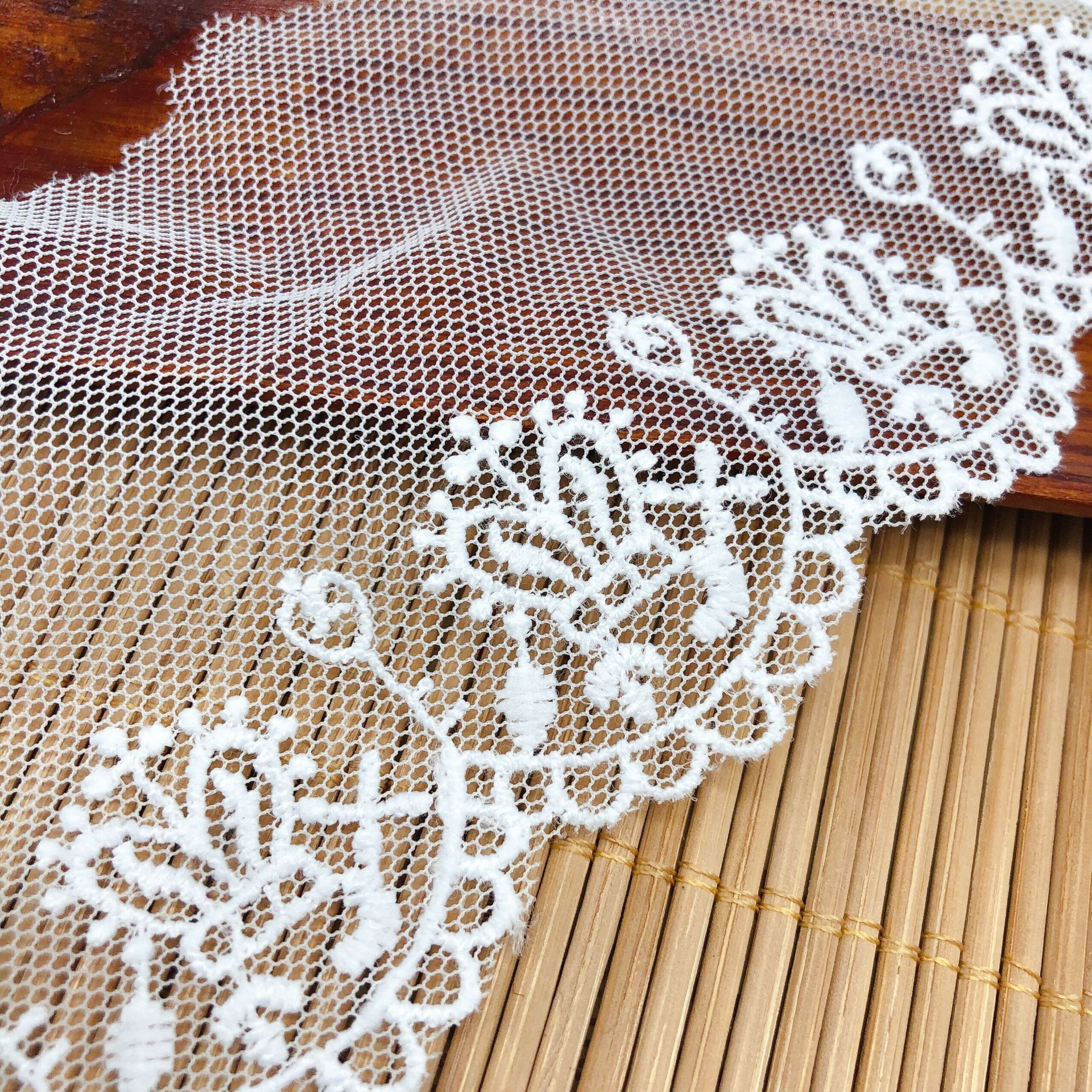 Floral Embroidered Lace Ribbon Eyelet Tulle Lace Fabric for Crafts Sewing and Bridal Wedding Dress Applique Decorations WB28