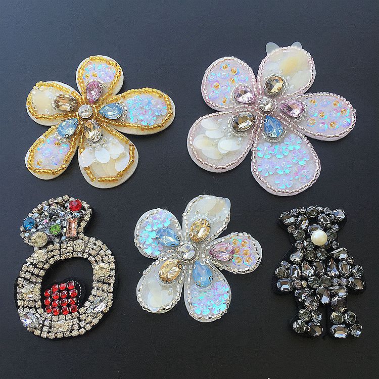 5PCS  Fashion handmade beaded beads sequins flowers set of cloth apparel DIY decoration clothing accessories ZA28