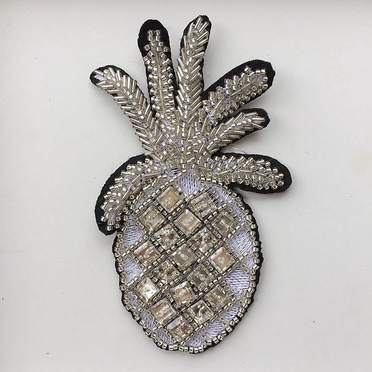 5PCS  Heavy industry beaded crystal pineapple snowflake handmade beaded cloth patch clothing accessories patch diy jewelry ZA47