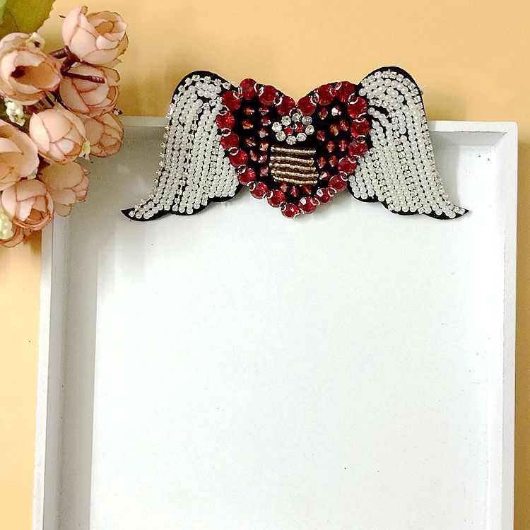 5PCS  Spot heavy crystal cherry bee cloth patch handmade beaded sequin patch bag clothing accessories ZA34