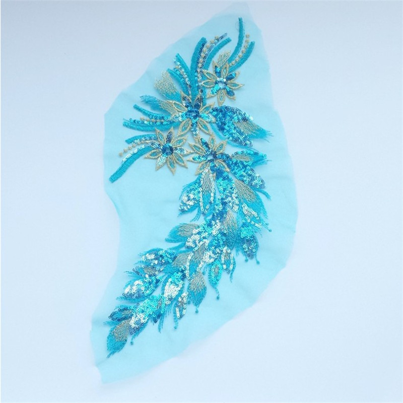 CHICKNIT fashion 2pcs embroidered lace flower applique patch clothes Shoulder flower diy garment accessories ZA63