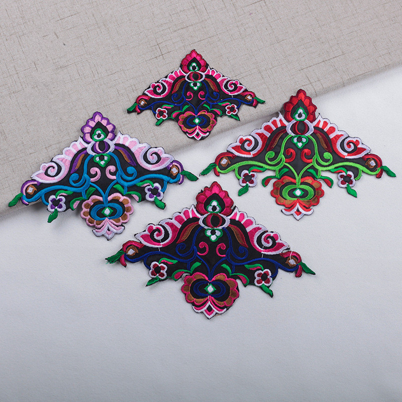 Ethnic Patches Self-Adhesive Iron On Embroidery Flower Appliques DIY Craft Clothing Bag Decoration CA066