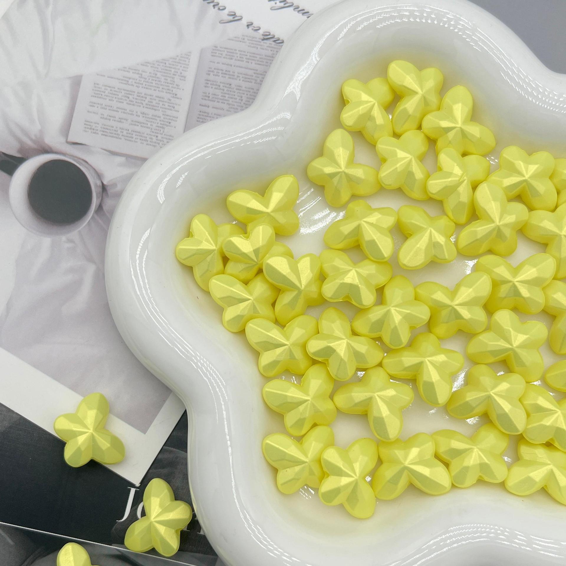 200g  18mm magic gold three-dimensional straight hole butterfly handmade DIY necklace bracelet mobile phone pendant ornament beaded material HW16