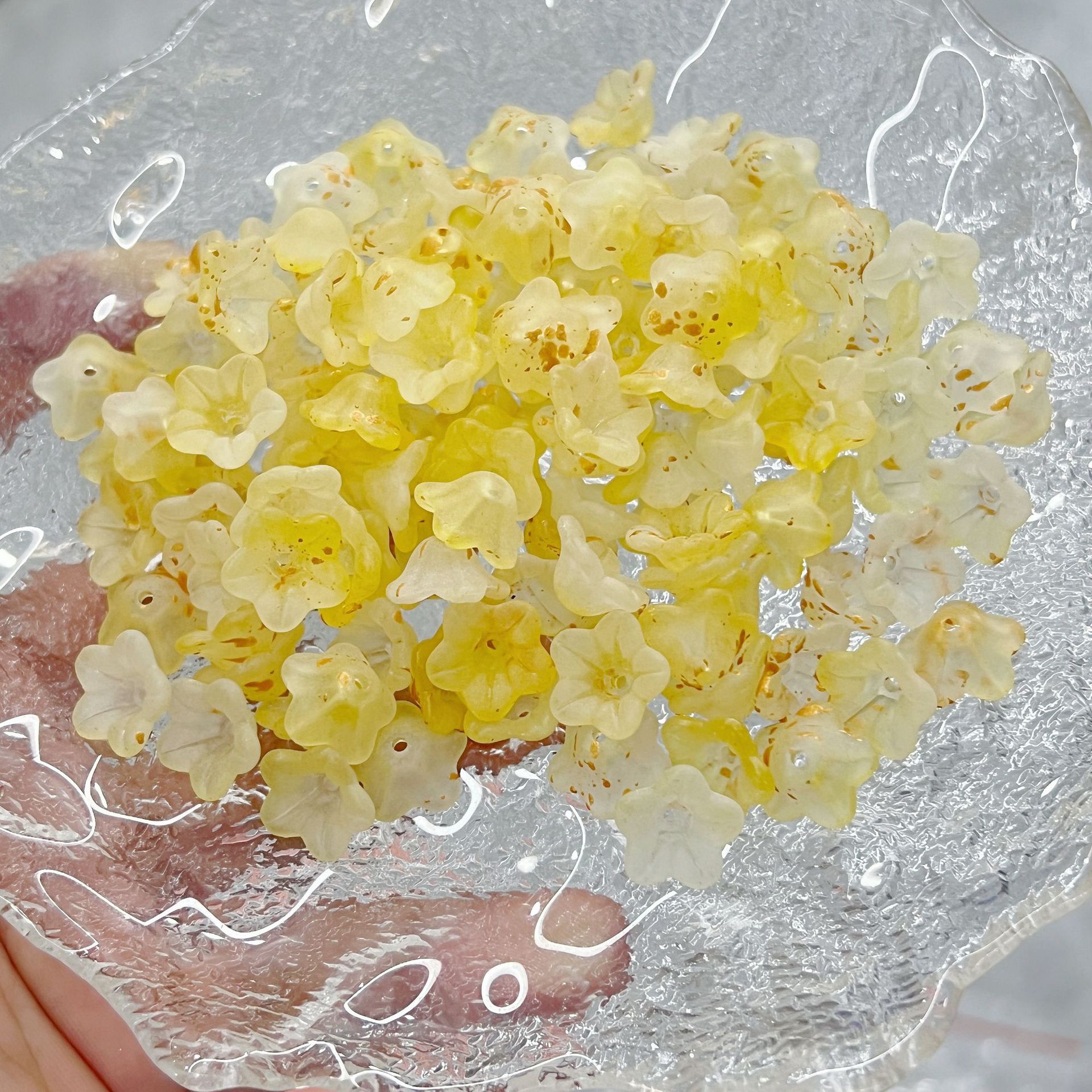 200g Frosted gold glittering lily of the valley flower gradient series straight hole lily of the valley decoration bracelet bracelet DIY accessories HW26